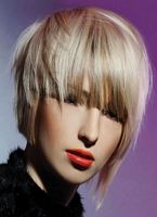  fryzury krótkie włosy blond,  obszerna galeria  ze zdjęciami fryzur dla kobiet w serwisie z numerem  162